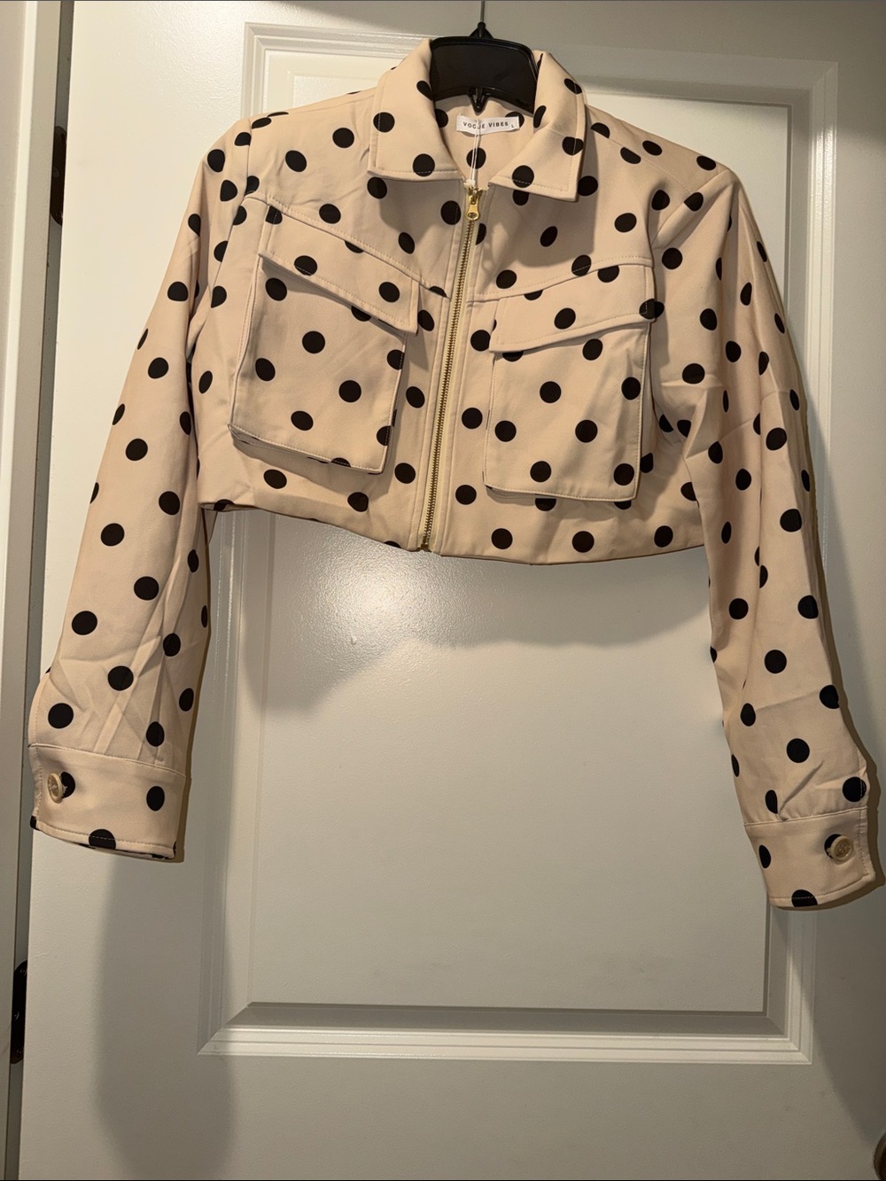 Polka Dot Cropped Utility Jacket in Beige/Black